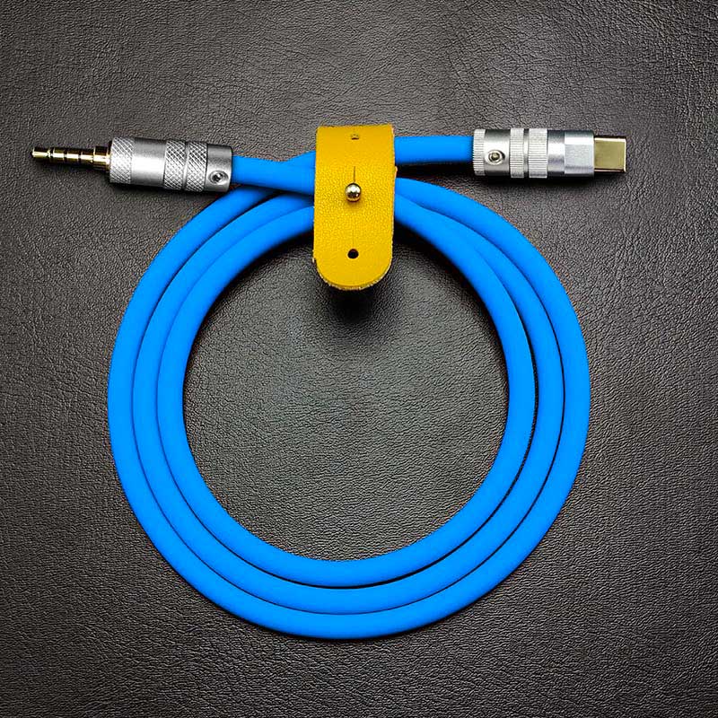 "Seamless Chubby" Audio Cable - Type-C & Lightning (TRRS) - Image 10