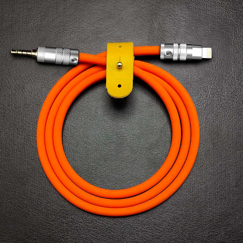 "Seamless Chubby" Audio Cable - Type-C & Lightning (TRRS) - Image 16